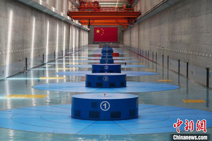 三峽左岸電廠?！￡愋?攝