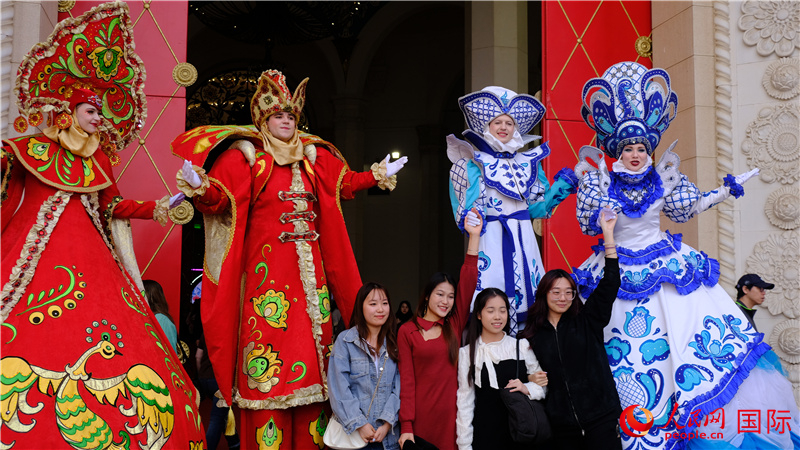 北京展覽館舉辦首屆俄羅斯“謝肉節(jié)”慶?；顒?。人民網(wǎng) 褚夢琦攝