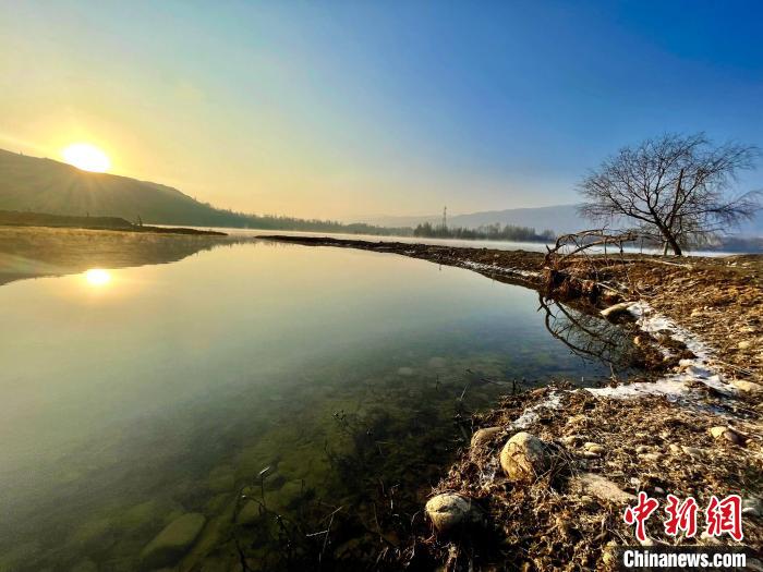 圖為青海省化隆縣黃河濕地景色。　李玉峰 攝